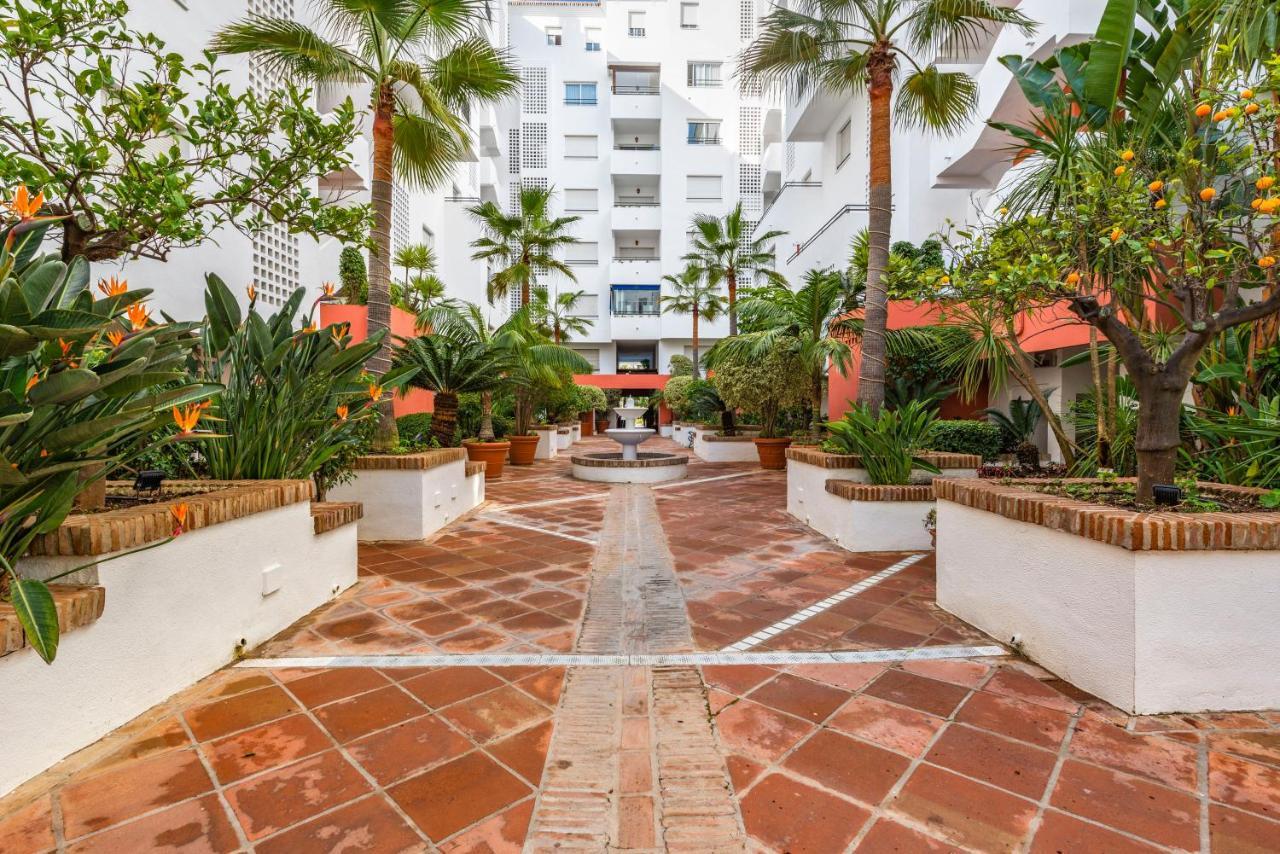 Modern Studio In Medina Garden - Puerto Banus Marbellac Extérieur photo
